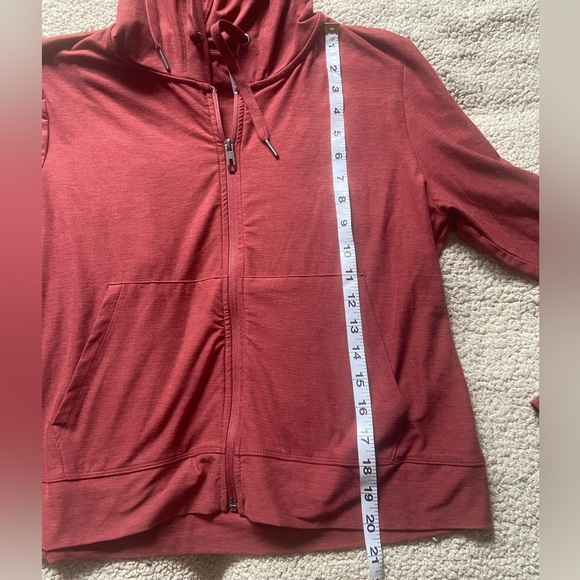 🌸 Kyodan 🌸 soft lightweight athletic sweater - Picture 7 of 9